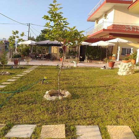 Hotel Pame Pantheos Kamena Vourla Exterior foto